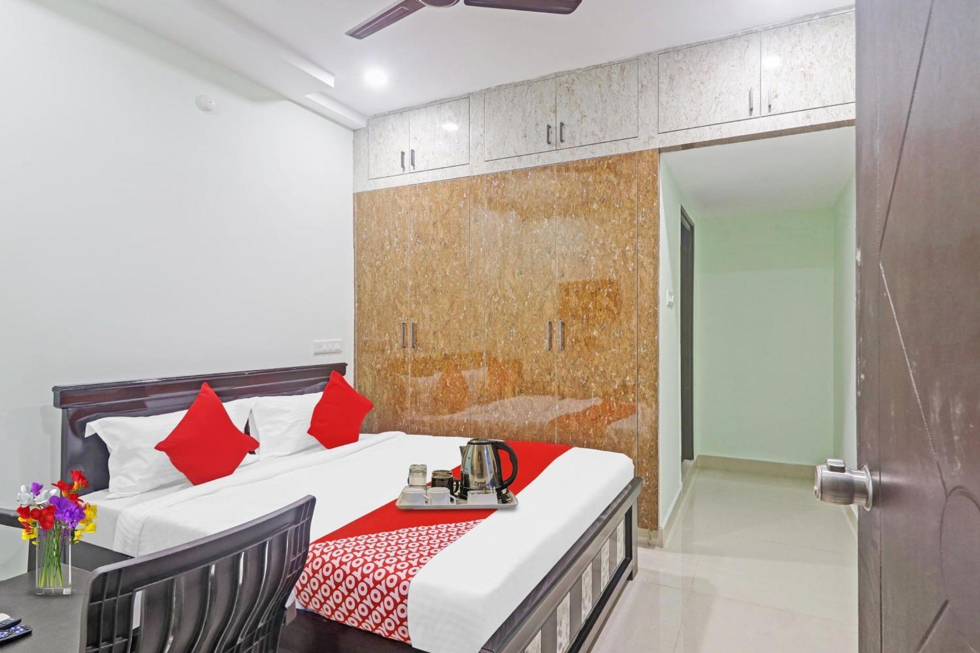 Hotel O Hanuma Residency Sururnagar Exterior photo
